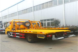 衡阳附近拖车救援搭电